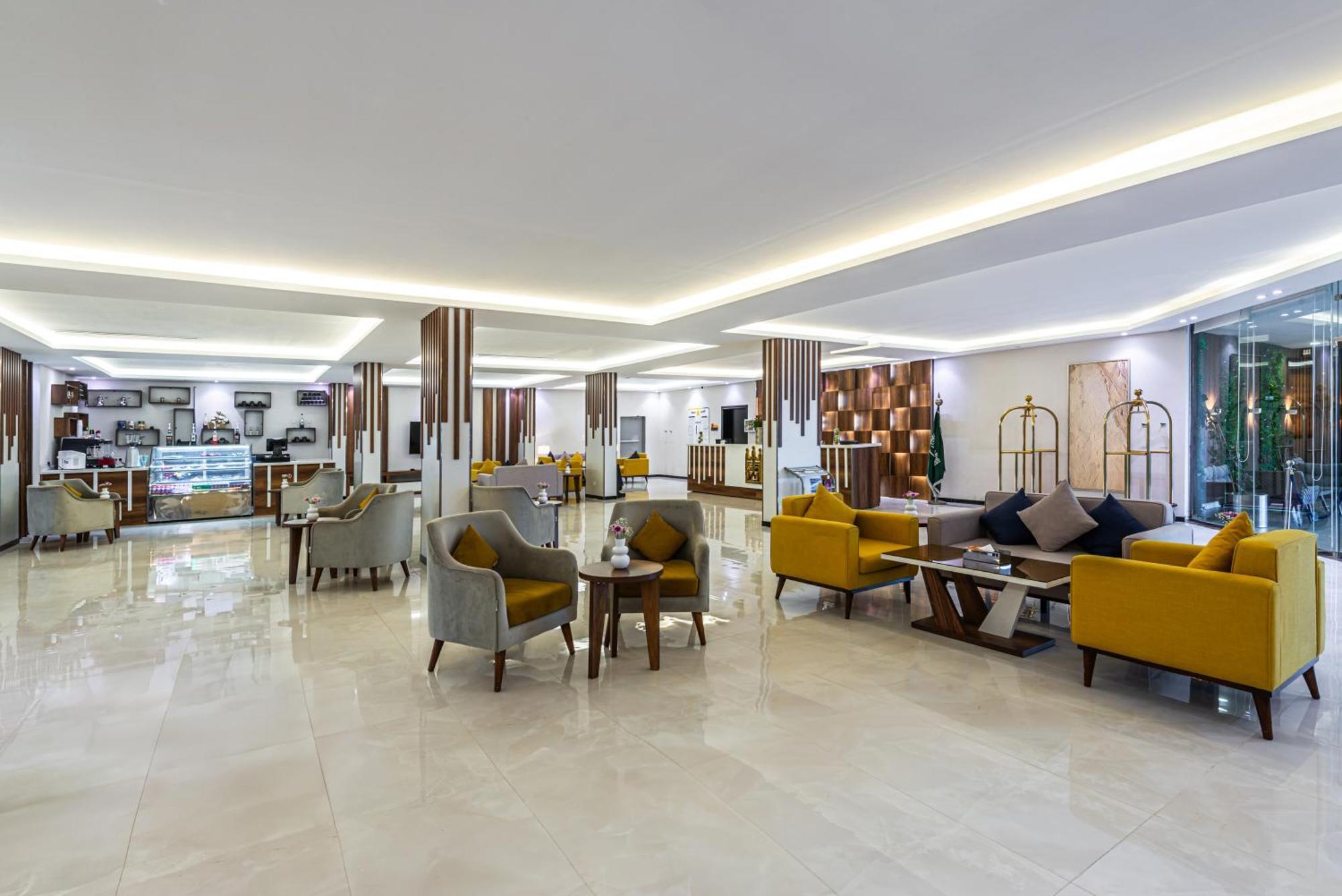 The Palace Hotel Suites Khamis Mushait Buitenkant foto